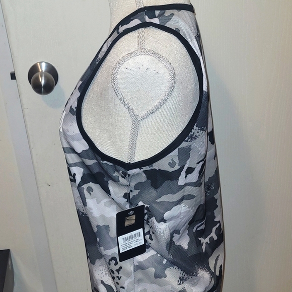 Nwt NBA mesh tank top - Picture 4 of 7